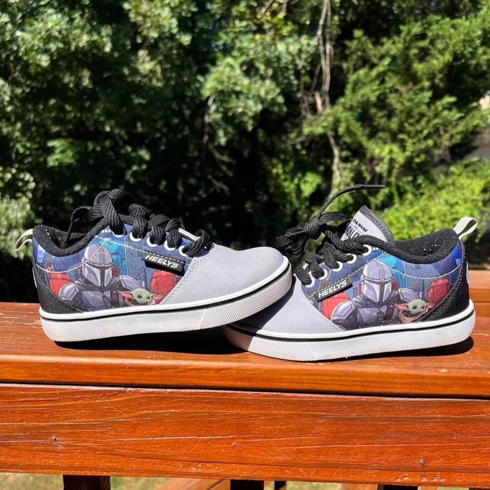 Heelys x Star Wars Mandalorian Roller Skate Sneakers Youth 13 Grey Black PRO 20